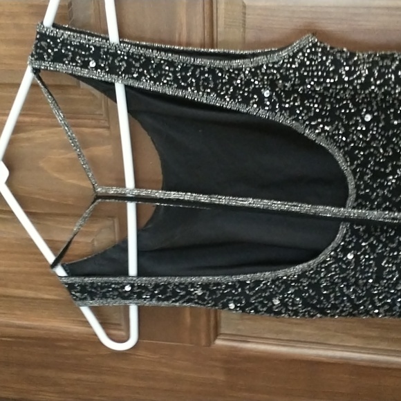 Stunning beaded black tank with open back - Picture 2 of 4
